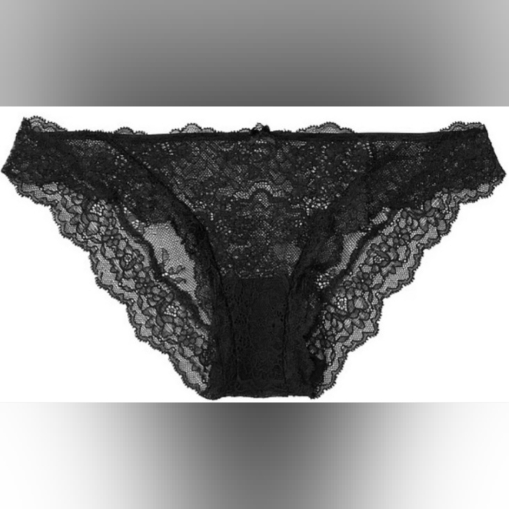 XXL Victoria's Secret Lace Cheekini Panty Black